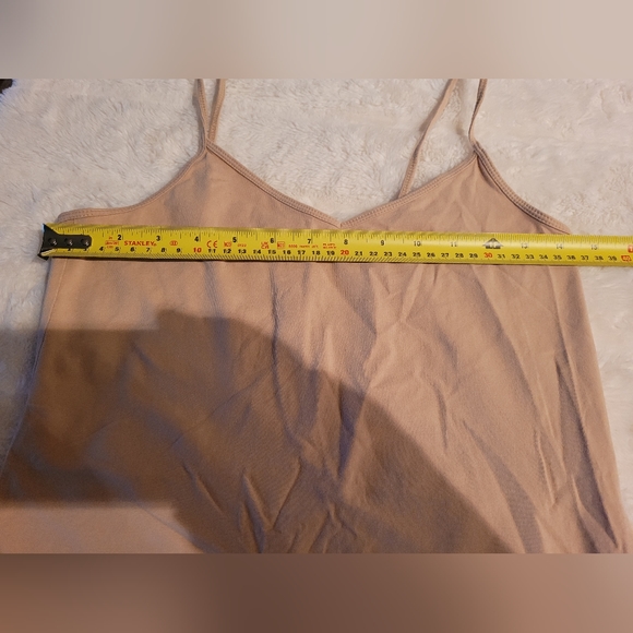 🌻 3/$15. Forever 21 womans tank top. Size large. - Picture 4 of 4